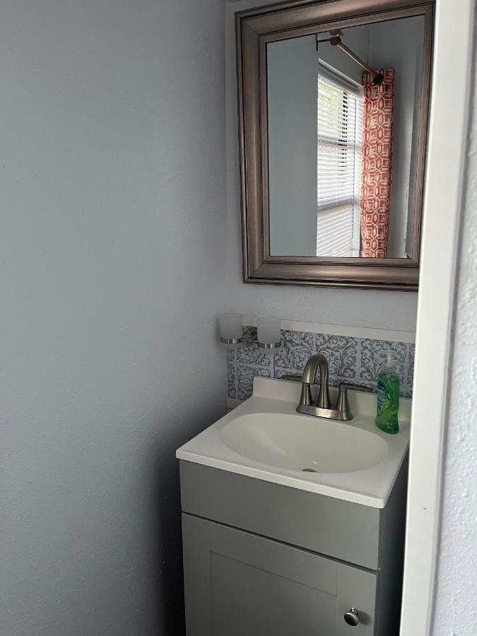 Single Room With Twin Bed On Private Property Eustis Zewnętrze zdjęcie